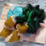 Kelly Green Baby Flower Hea..