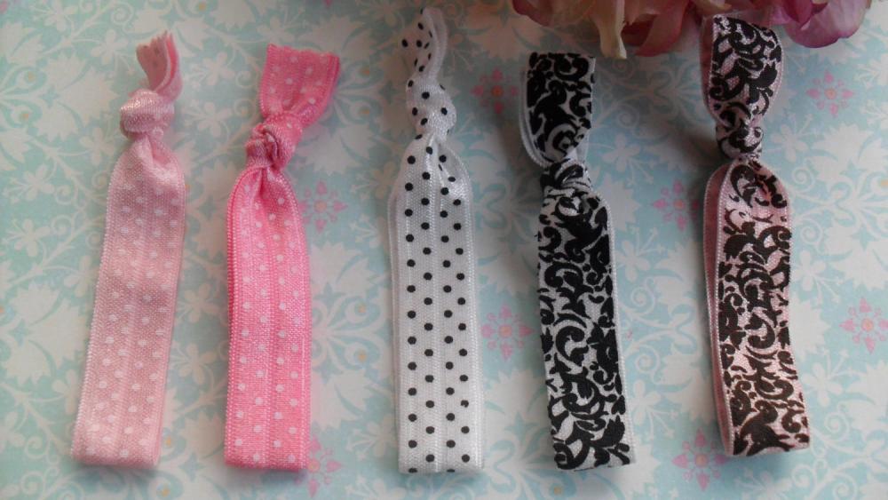 Pony Tail Ties Show me some Glam: Pretty Pink, Pink with Polka Dots, White with Polka Dots, and Damask