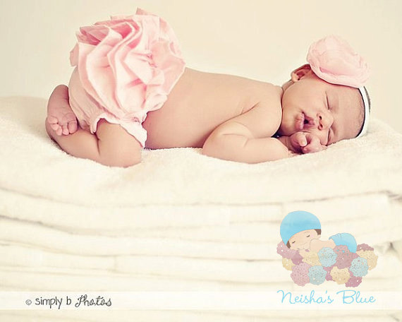 Diaper Covers, Pink Ruffle Diaper Cover, Child Baby Bloomer Panty, Newborn Bloomers, Diaper Covers, Photography Prop